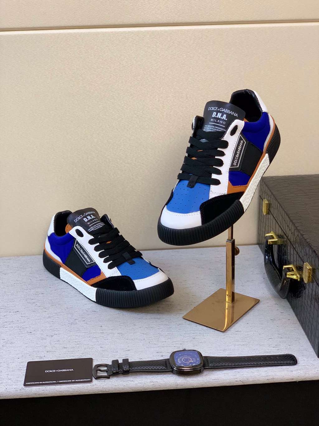 D*G sneaker